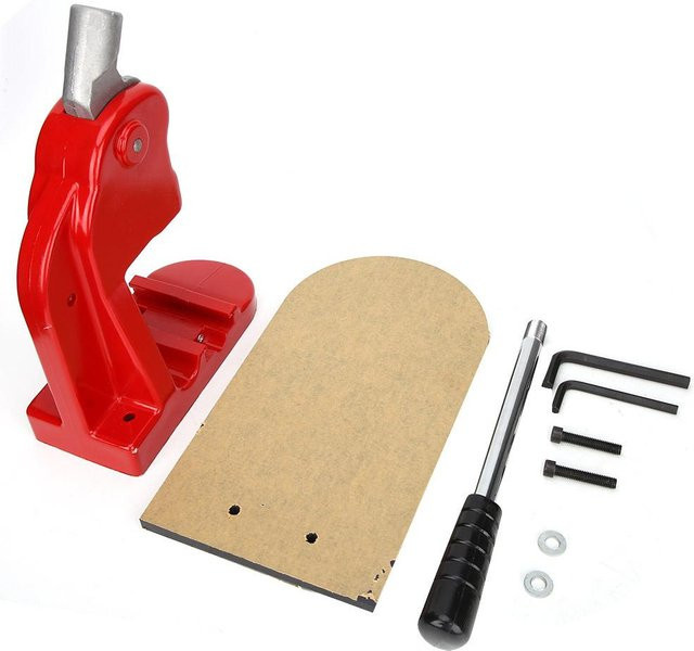 Aimo Abzeichenmaschine aus Metall mit zweifarbigem Griff in Beige und Rot zum DIY-Knopfherstellen - Bild 1