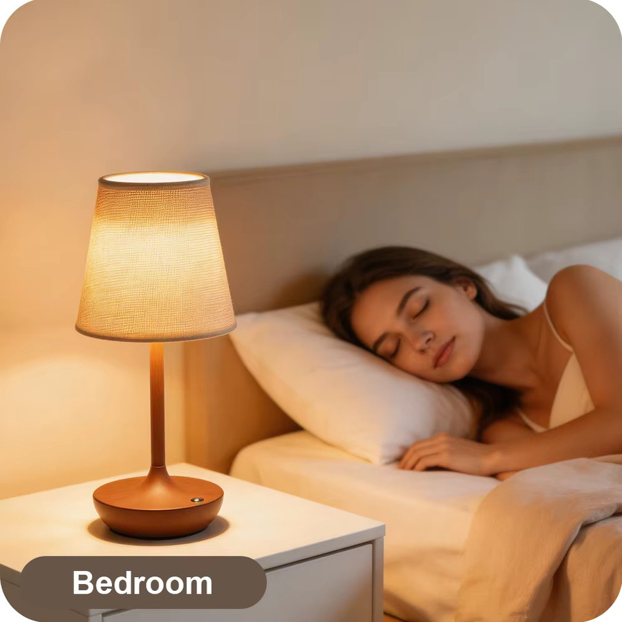 Dimmbare LED-Tischlampe von ggbingo mit Stofflampenschirm in Beige, USB-aufladbar und Touch-Bedienung für das Schlafzimmer - Bild 4