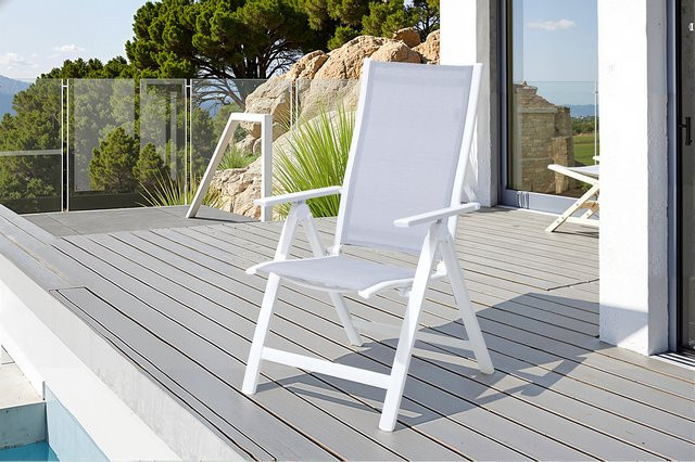 OUTFLEXX Klappstuhl aus Aluminium mit Textilene-Gewebe, Farbe: Weiß, B/T/H: 58 x 58 x 106 cm - Bild 1