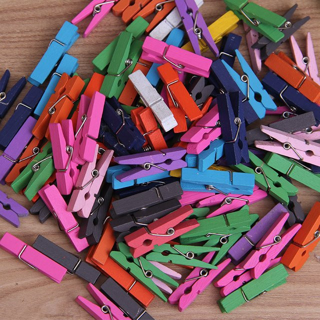 50 Stück Mini-Wäscheklammern aus natürlichem Holz in Multicolour für Bastelarbeiten und Dekorationen - Bild 1