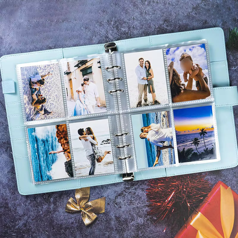 Transparentes DIY PVC Fotoalbum mit 25 Blättern und 4-Fächer-Aufbewahrungstasche als Loseblatt-Notizbuchhülle und Fotokartenhalter - Bild 1