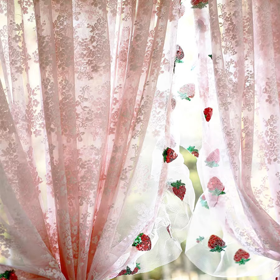 AiFish Lichtfilternder Tüll-Vorhang mit rosa Blumen-Jacquard und Pailletten in Erdbeeroptik, B/H: 120 x 100 cm - Bild 2