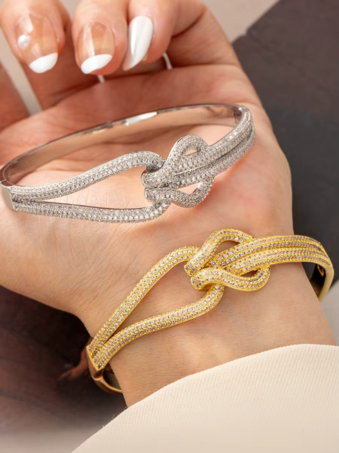 LISHAYUNXI Armband, CZ Pave, Gedrehtes Knoten, Doppelrohr-Schleifen, Offener Manschettenarmreif - Bild 2