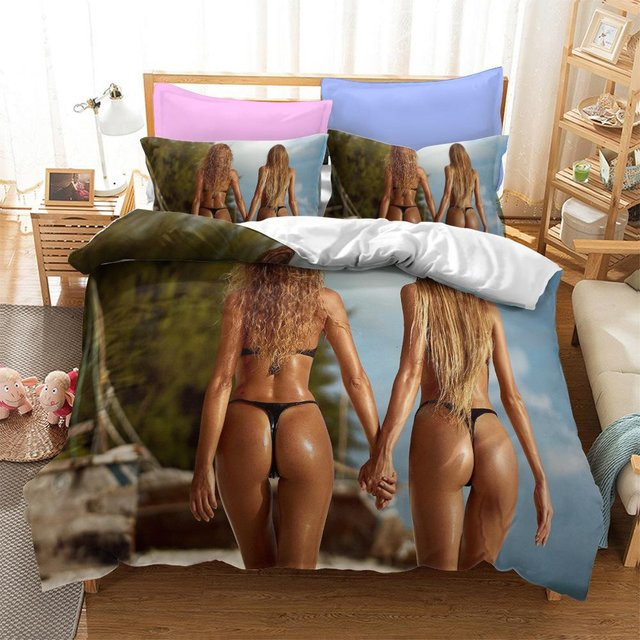 Bettwäsche Set Lodestar mit Bikini-Grafikdesign, Bettbezug und Kissenbezüge, Mehrfarbig, B/T/H: 200 x 200 cm - Bild 1