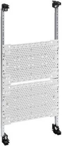 Hager UM41UK Traggerüst für Multimedia-Anwendungen mit Kunststoff-Montageplatte in Silber, Breite: 60 cm, Höhe: 25 cm - Bild 1