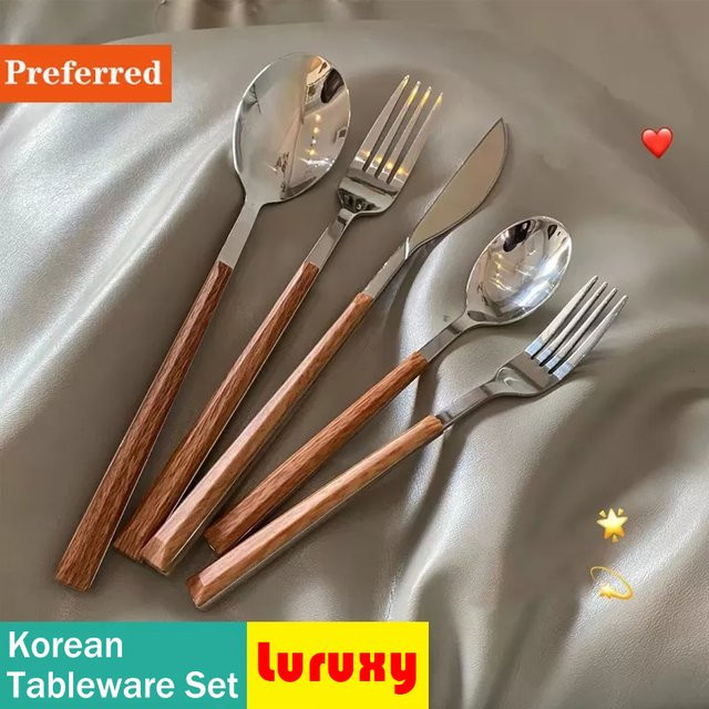 KATELV Koreanisches Besteckset aus poliertem Edelstahl mit Holzgriff in Braun bestehend aus Messer, Gabel, Löffel und Stäbchen - Bild 1