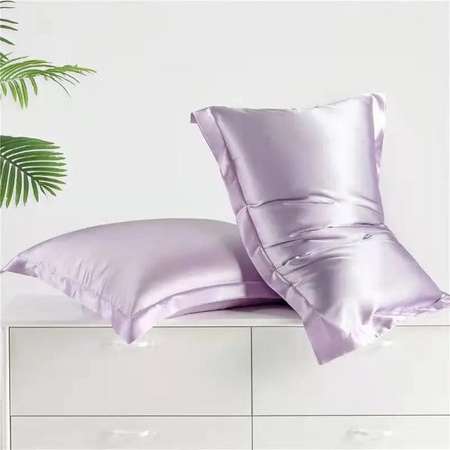 2er-Set Kissenbezüge aus Seidensatin von Yiran Furniture in Lila, Rechteckig