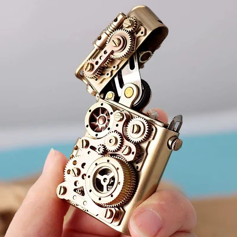 Zorro Personalisiertes Mechanisches Steampunk-Feuerzeug aus Reinkupfer in Gold mit Getriebeverbindung - Bild 1