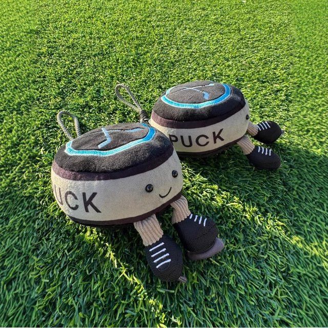 XUYUAN Kawaii Eishockey Anhänger als hängende Dekoration und süßes Geschenk - Bild 1