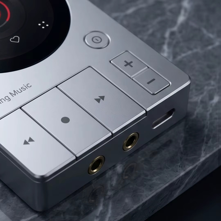 Famue Bluetooth 5.3 MP3-Player mit HiFi Verlustfreiem Klang DSD256 ES9018 DAC und 1,5 Zoll IPS Touchscreen in Silber - Bild 5