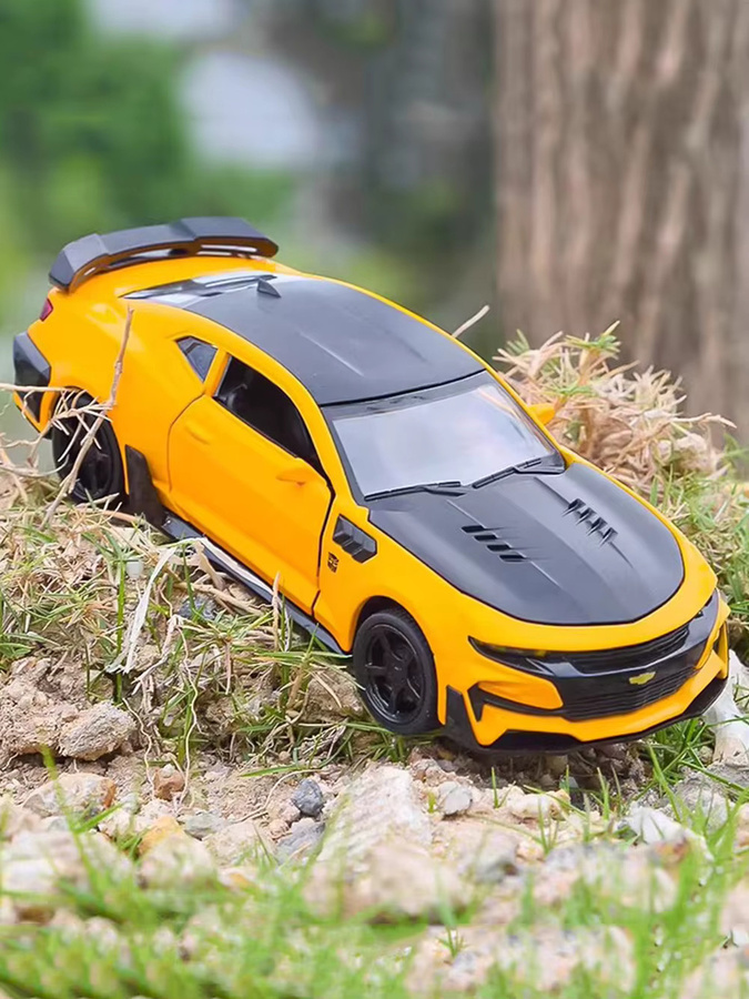 MAKEDA Camaro Diecast Modell, 1:32, Metall, mit Sound und Licht - Bild 5