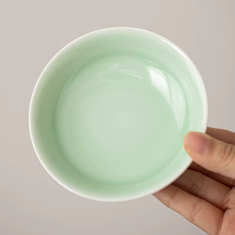 Blauer Keramik-Obstteller als runder Erfrischungsteller und Snackschale mit hohem Fuß - Bild 3