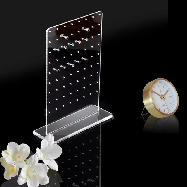 Transparenter Acryl-Ohrringhalter mit 72 Löchern als Organizer und Schmuckaufbewahrung für Ohrstecker und Ohrringe - Bild 1
