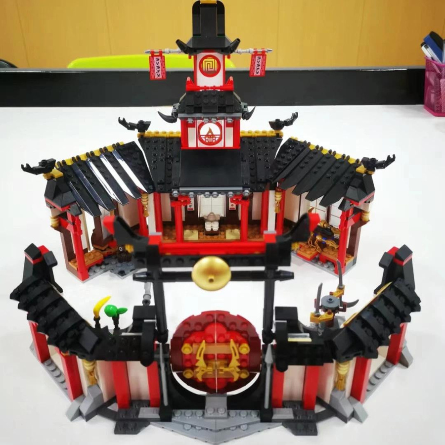 Yiran toy Spinjitzu Ninjago Coaching Halle Rotes Haus Kloster Bausteine Spielzeug 1132 Teile - Bild 4