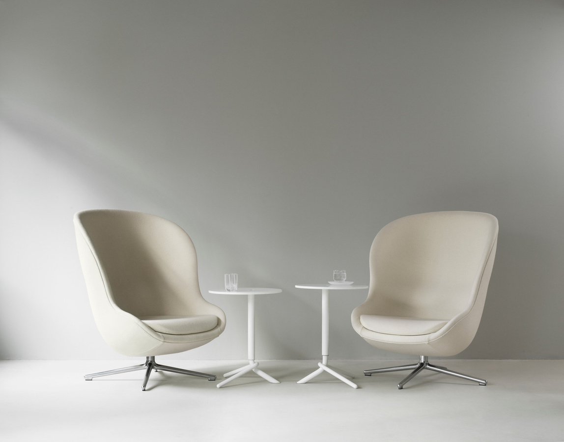 Normann Copenhagen Lift Beistelltisch in Weiß mit höhenverstellbarer Platte und skandinavischem Design - Bild 2