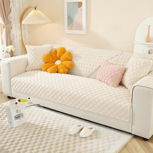 Wollfleece Sofabezug Super Six in Weiß, rutschfester Plüschkissen-Bezug für Sofa und Armlehne, B/T/H: 70 x 70 x 70 cm - Bild 1