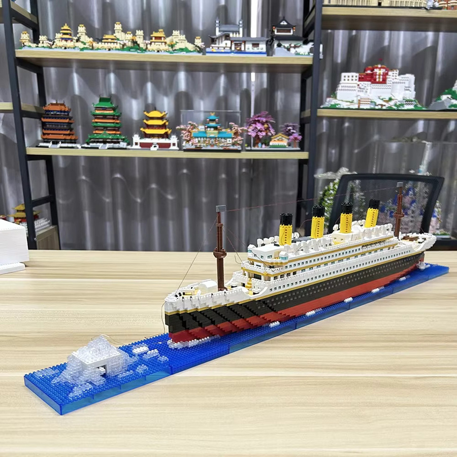 KNEW BUILT Titanic-Modell-Kreuzfahrtschiff-Baustein, Micro-Mini-Ziegelspielzeug - Bild 2