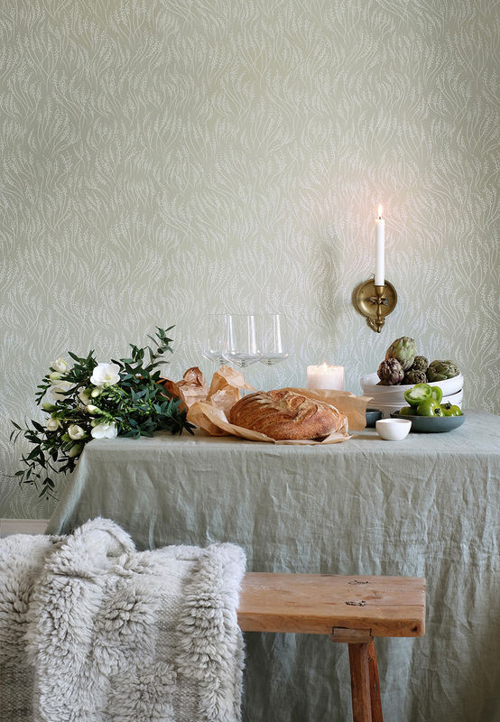 Littlephant Tapete Meadow in Sage Green mit floralem Botanical Design aus Vlies - Bild 2