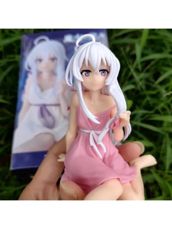 Bandai Wandernde Hexe: Die Reise von Elaina, Elaina Sitzendes Pyjama-Modell, Desktop-Ornament-Puppen, Rosa / Pink - Bild 3