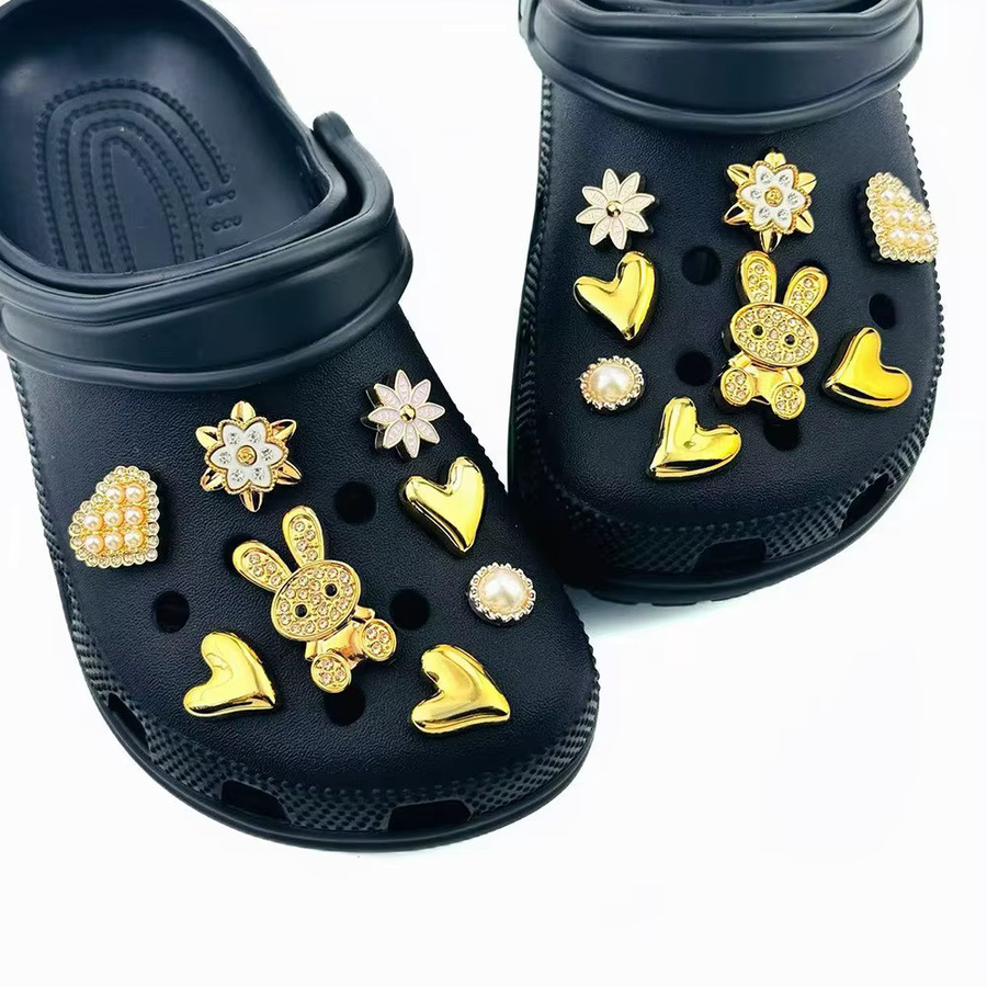 FHLDING Schuhcharms-Set, 16-teilig, goldene Diamant-Kaninchen-Perlen-Blumen - Bild 4