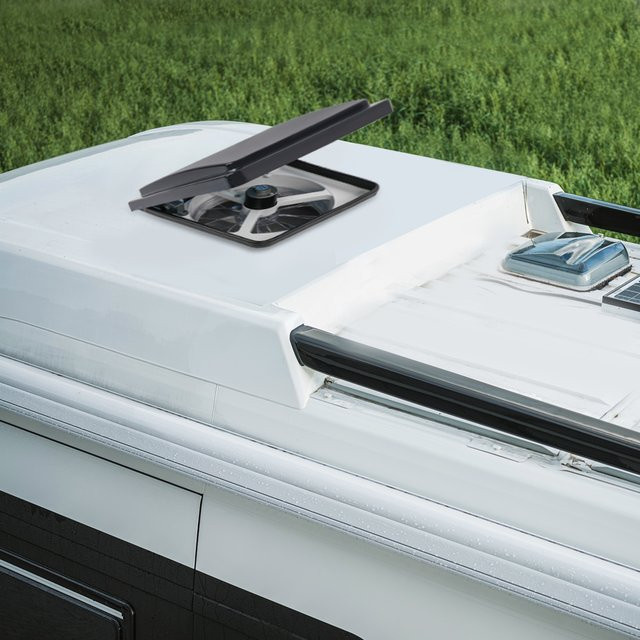 Bymaocar 12V 6-Gang Lüfter mit Fernbedienung, Temperatur- und Regensensor, LED-Licht und umkehrbarem Luftstrom in Weiß für Wohnmobil, Reisemobil und Wohnwagen - Bild 1