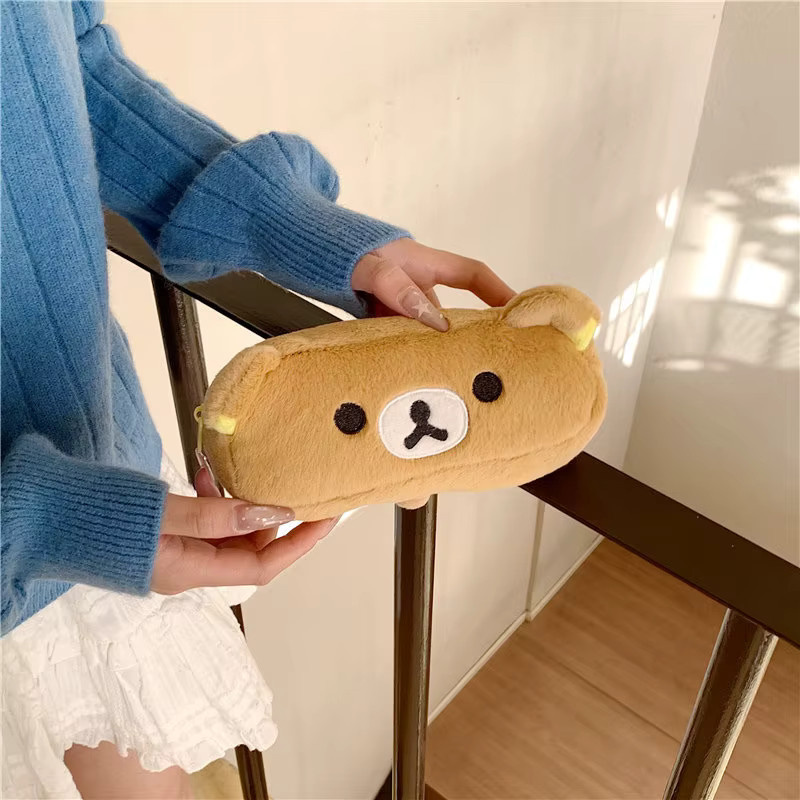 Rilakkuma Plüsch-Federmäppchen in Braun als Kosmetiktasche im japanischen Stil für Schüler und Mädchen - Bild 2