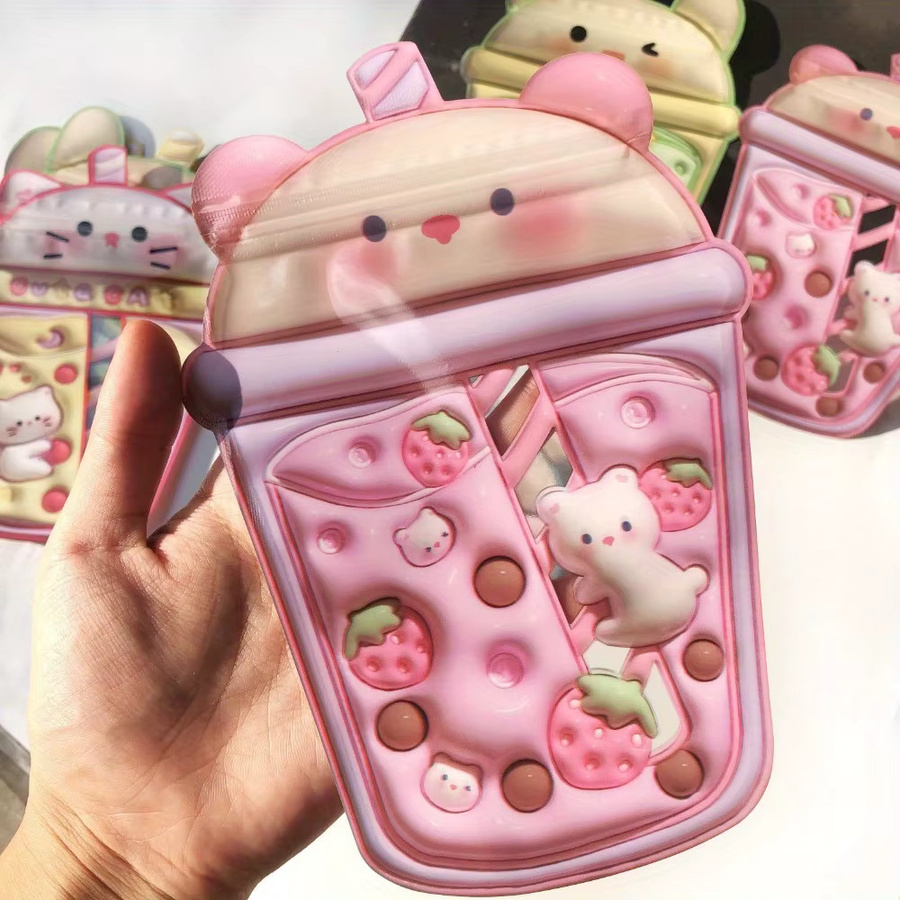 50 Stück 3D Cartoon Milchflaschen Beutel aus Kunststoff für Süßigkeiten und Snacks in Rot und Mehrfarbig - Bild 3