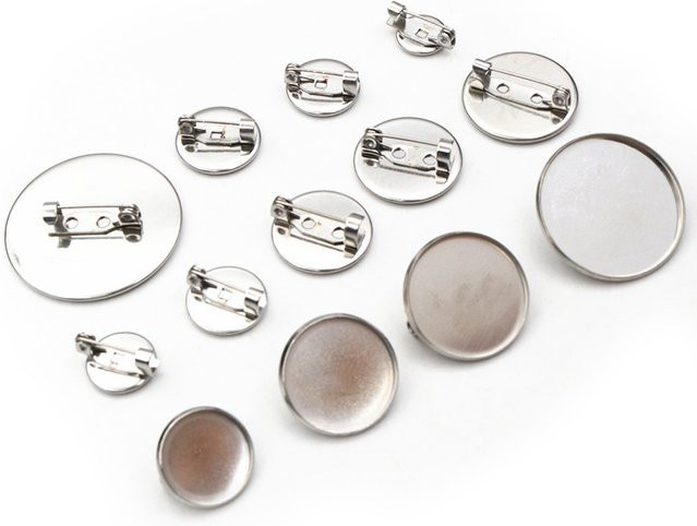 Wadsfred Charms Anhänger Edelstahl, 8–30 mm, Unisex - Bild 1
