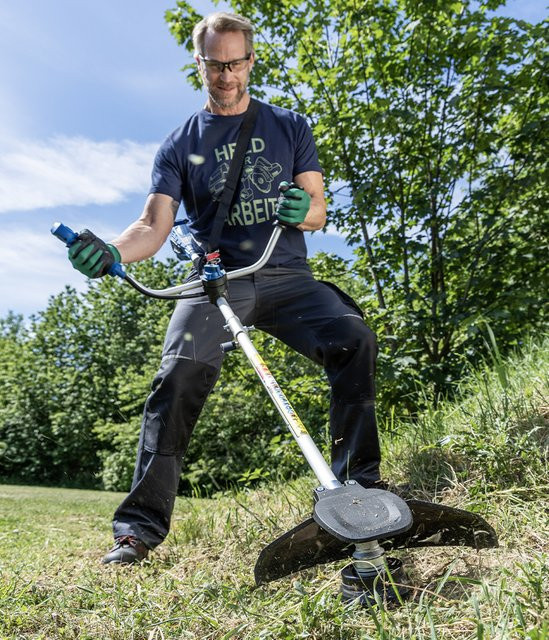 Scheppach 2 in 1 Akku-Freischneider und Rasentrimmer 20V mit 2x 4,0 Ah Akkus und Ladegerät - Bild 1