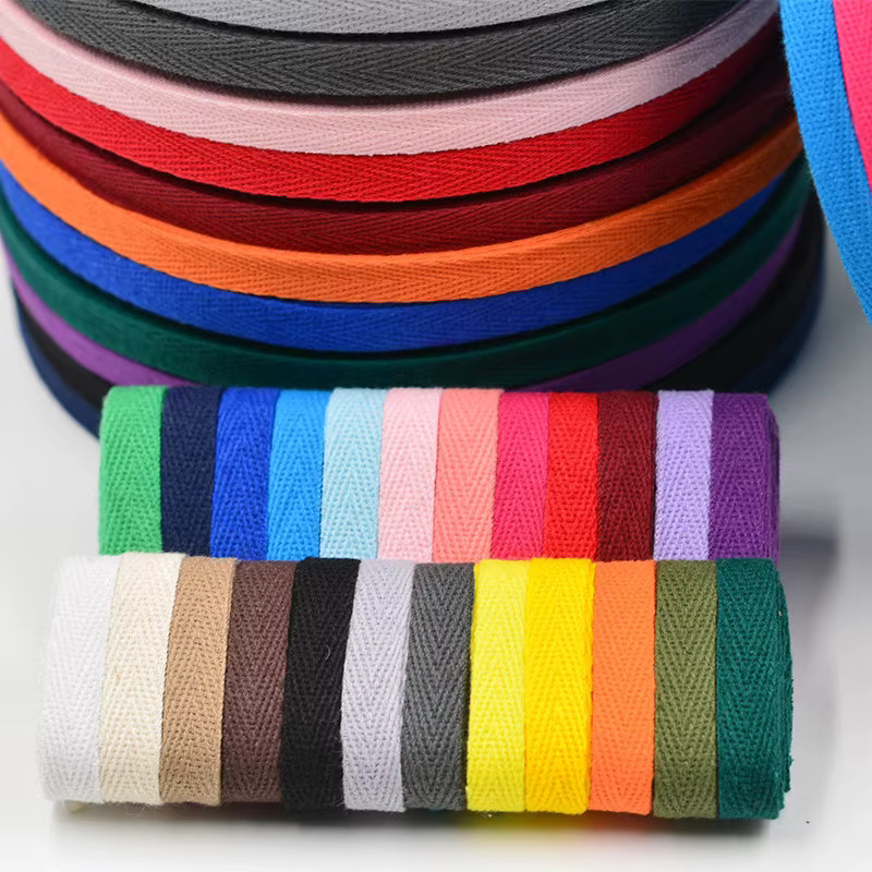 Buntes Chevron-Baumwollband in Pink und Multicolour, 10 mm breites Gurtband als Spitzenbesatz für DIY-Näh-, Stoff- und Bastelprojekte - Bild 1