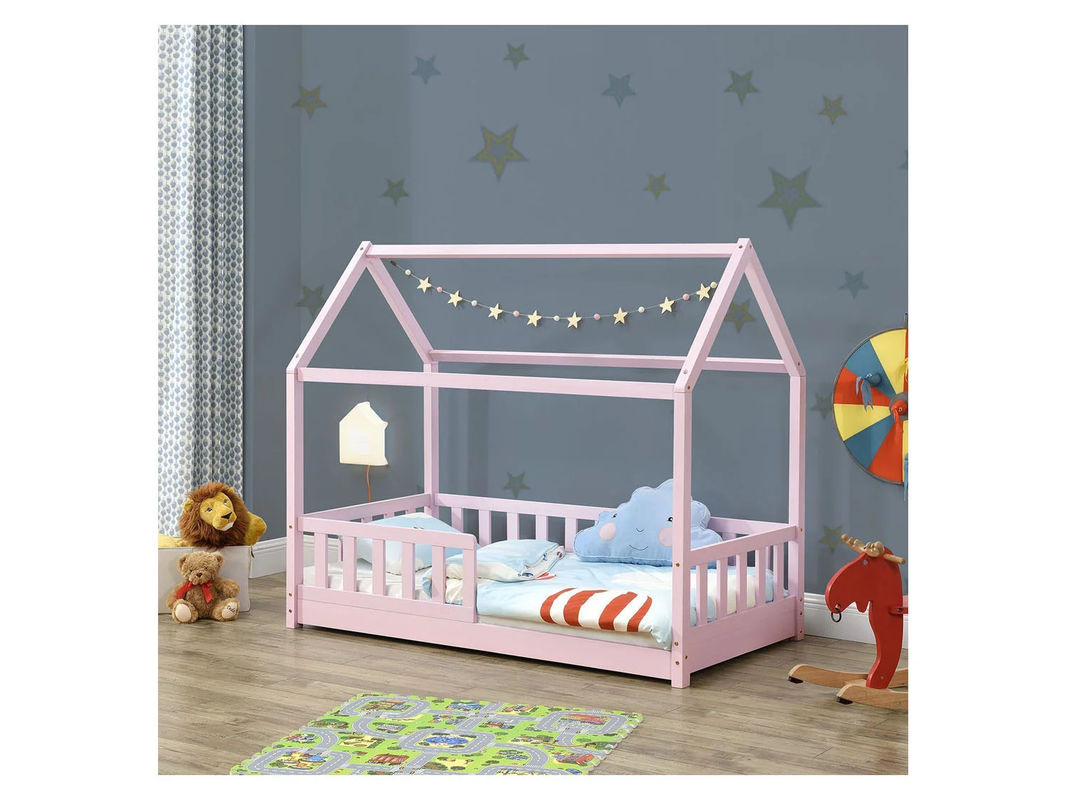 Juskys Kinderbett Marli Hausbett aus lackiertem Kiefernholz mit Dach und Rausfallschutz, Farbe Pink, B/T/H: 160 x 80 x 143 cm - Bild 2