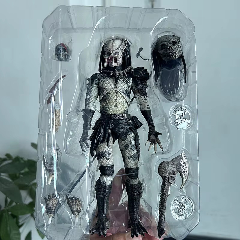 Bandai Predator Ultimate Shaman Actionfigur, mit beweglichen Gelenken - Bild 4