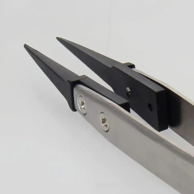 GUHE ESD-Pinzetten aus Metall in Silber für Elektronik- und Schmuckreparaturen - Bild 1