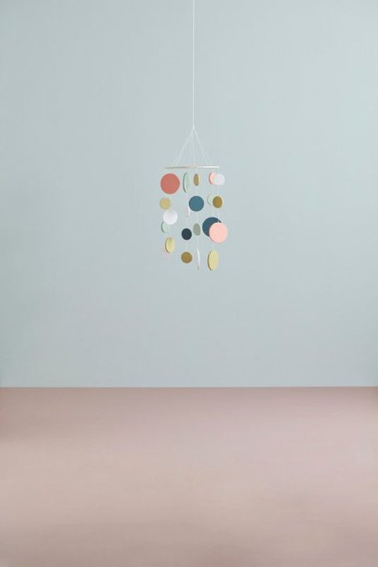 Kids Concept Mobile für Babys in Grün und Mehrfarbig aus Holz und Textil - Bild 1