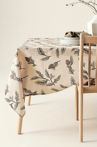 Jotex Tischdecke HOLLY in Beige mit floralem Design aus Baumwolle - Bild 1