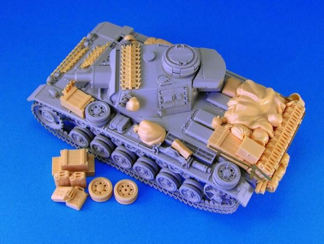 JIJIE Deutscher Panz.Kpfw.III-Tankaufbewahrungssatz, Zubehör, Maßstab 1:35 - Bild 1