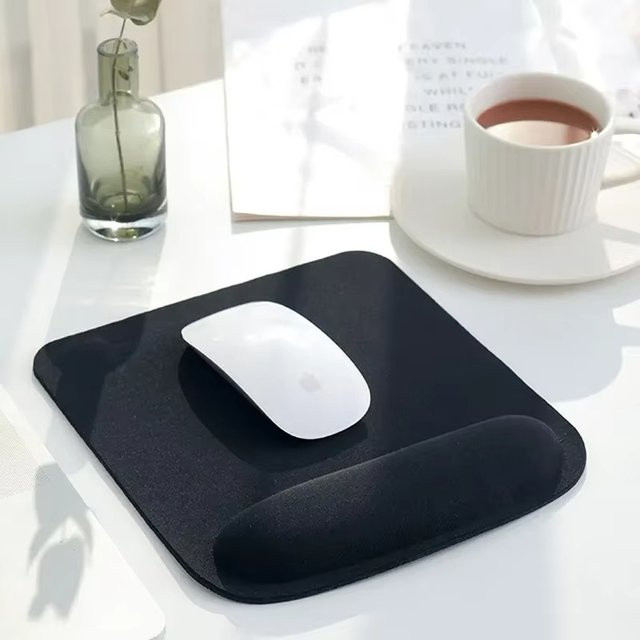 KAFNHCKA Mauspad mit Handgelenkstütze aus Memory Foam in Orange - Bild 1