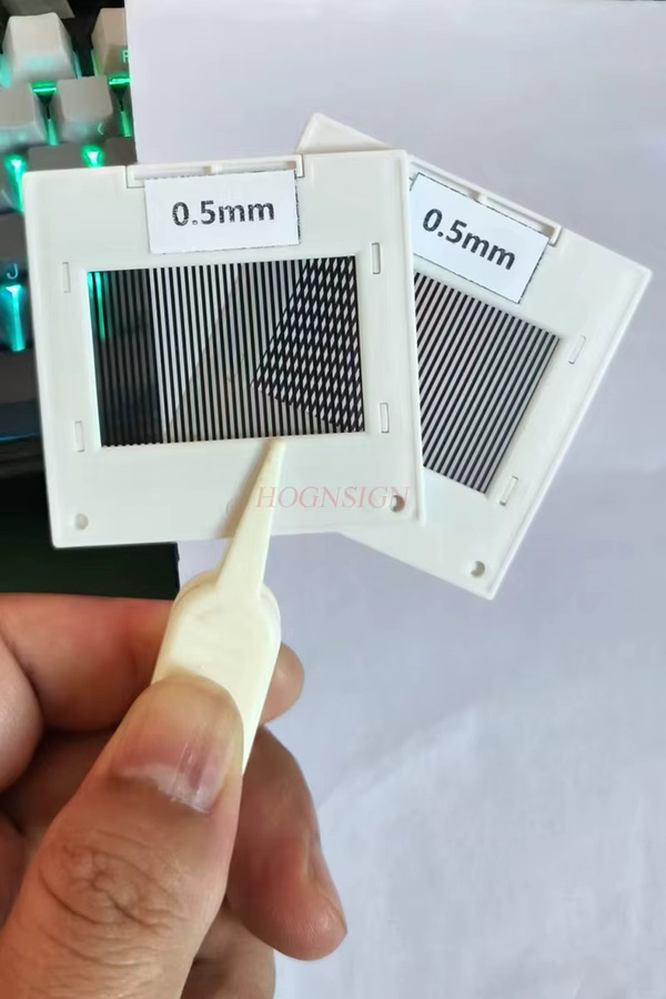 Präzisions-Beugungsgitter als optisches Lehrmittel für Experimente zur Streifenbeugung und Schlitzstörung aus Kunststoff - Bild 2