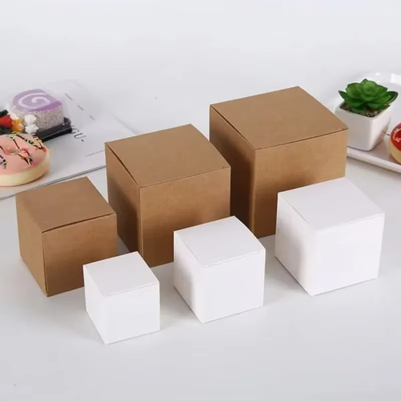 10 Stück quadratische Kraftpapier-Geschenkboxen aus Pappe in Beige mit Thank You Aufdruck - Bild 2