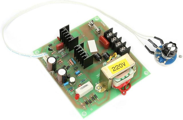 DC 220V 750W Drehzahlregler für Elektromotoren in Mehrfarbig - Bild 1