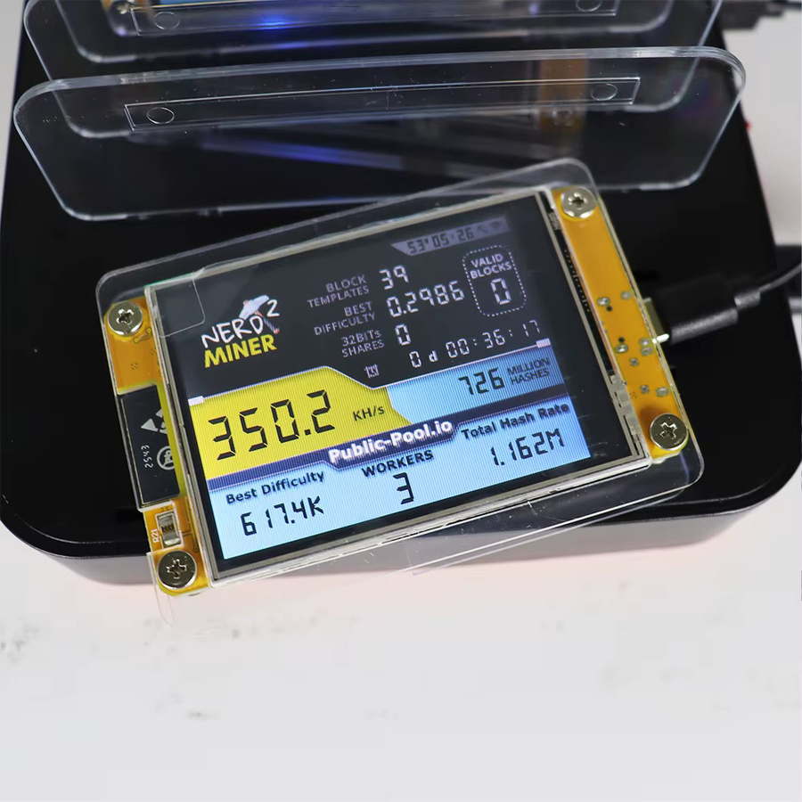 Magic Miner NerdMiner V2 USB Bitcoin Miner mit 2,8 Zoll Smart Display und ESP32-2432S028R für Solo BTC Lottery Crypto Mining - Bild 2