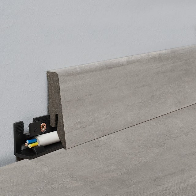 Sockelleiste Binyl Pro Grau aus MDF mit Kabelkanal, Höhe: 5,8 cm, Tiefe: 1,8 cm, Länge: 260 cm - Bild 1