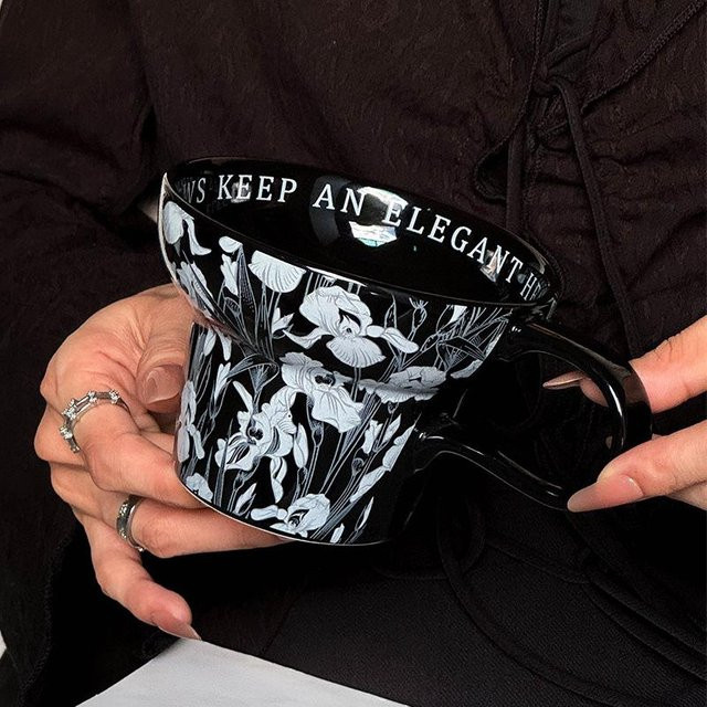 Iris Kaffeetasse Leiser Wind aus Keramik mit weitem Rand, Design Schwarz/Grau, 300 ml - Bild 1