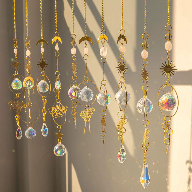 Bohemian Traumfänger mit Schmetterling, Rosenquarz und Rohstein in Rosa und Gold zur Dekoration von Garten, Fenster und Raum - Bild 2