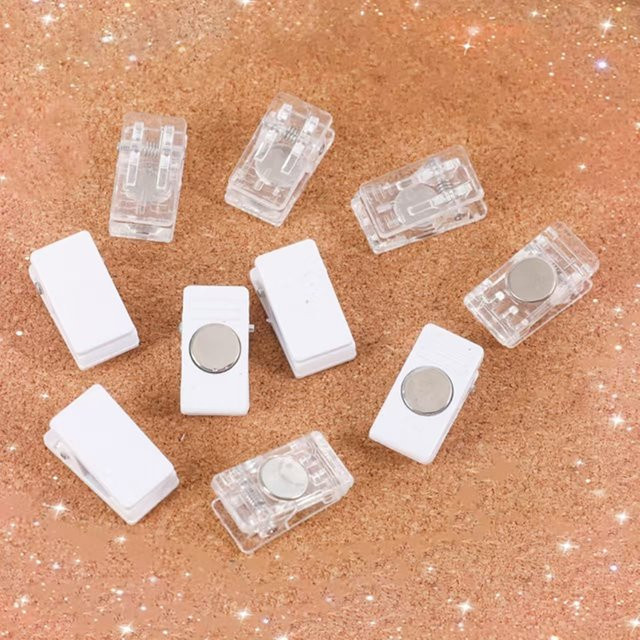 Magnetischer Aufhängclip aus Kunststoff in Transparent zur Aufbewahrung von Fotos und Postern - Bild 1