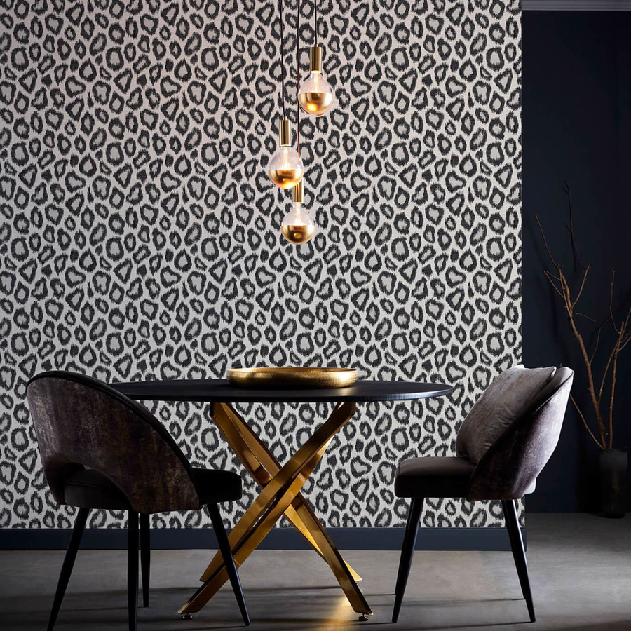 Clarke & Clarke Tapete Ortega Noir mit Animal Print in Beige, Grau und Schwarz als Vlies-Tapete mit mattem Finish - Bild 1