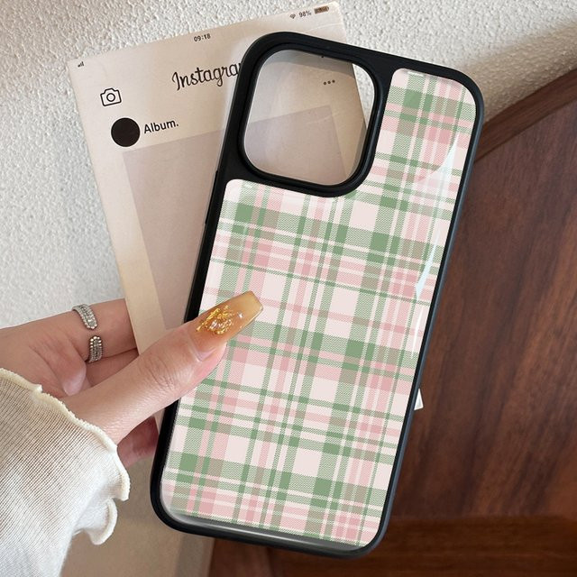 AIR PLUS Handyhülle mit rosa kariertem Muster für iPhone 11 bis iPhone 17 Pro Max, stoßfestes Epoxy-Design in Pink und Schwarz - Bild 1