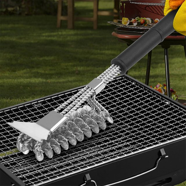 Grillbürste und Schaber aus rostbeständigem Edelstahl in Silber für die gründliche Reinigung deines Grills - Bild 1