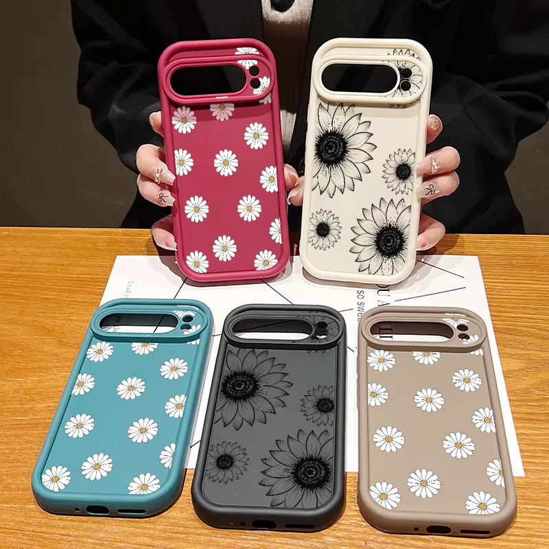 Stoßfeste TPU-Schutzhülle mit Blumenmuster für Google Pixel 7A 8A 8 Pro 9 Pro XL in Weiß - Bild 3