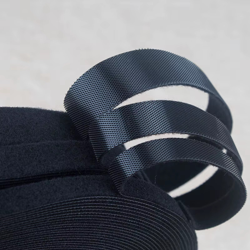 Jumbo Klettband doppelseitig schwarz, 50 Meter Rolle für Kabelmanagement und DIY-Projekte - Bild 2